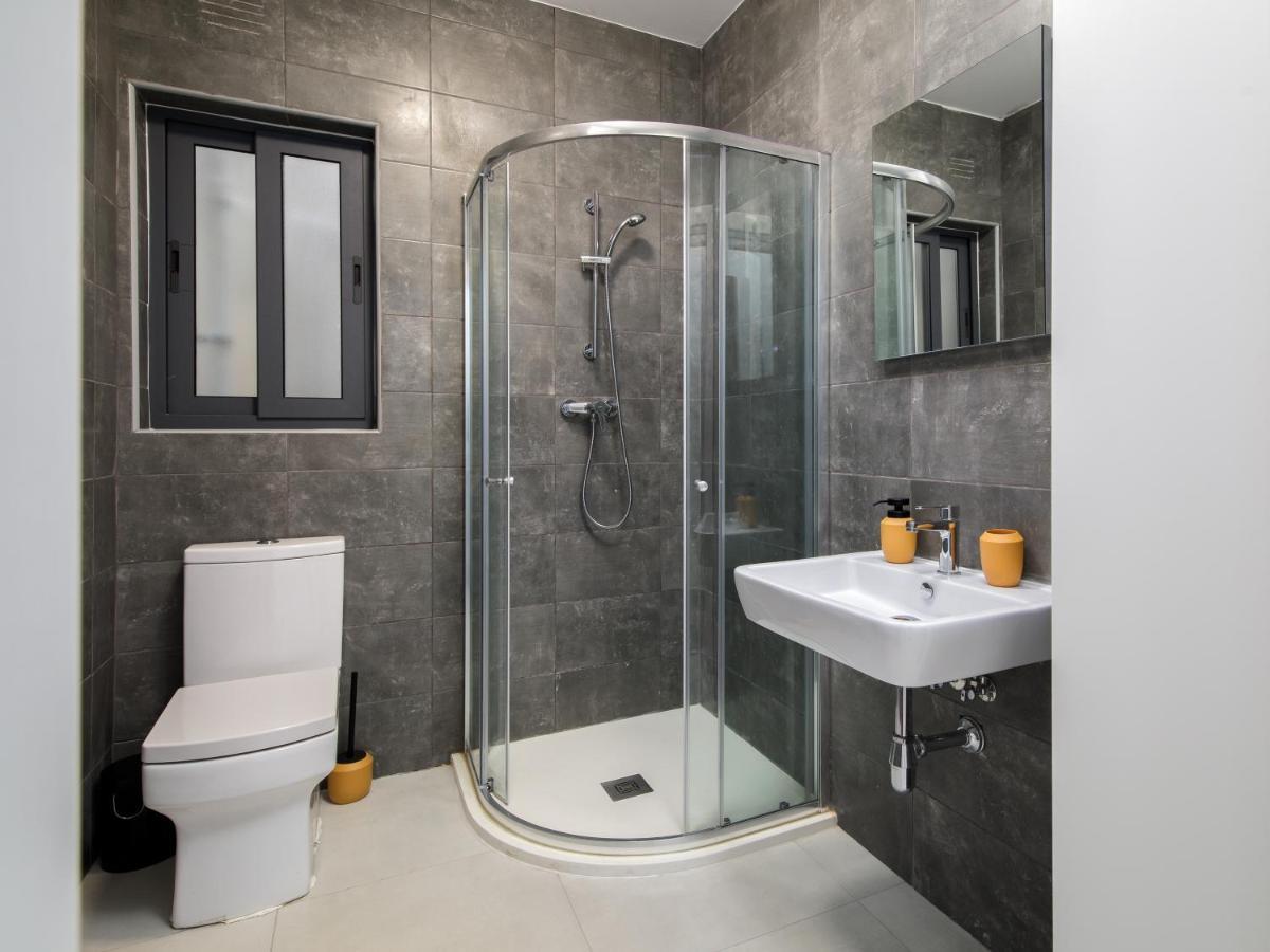Cosy, Modern 1 Bedroom * خليج سانت بول